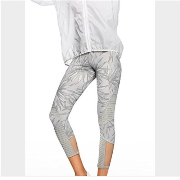 PINK Victoria's Secret Pants - VS PINK ultimate leggings